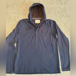 Men’s weatherproof Vintage hoodie.